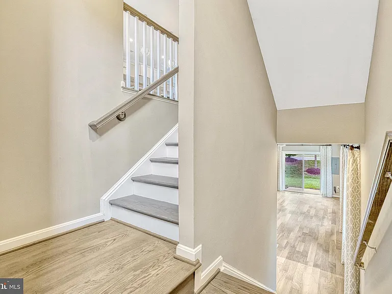 21491 Willow Breeze Sq — Photo 4