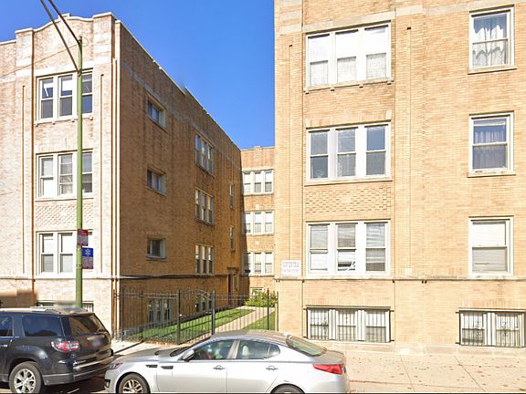3rd image of 3438 W Foster Ave Unit 2