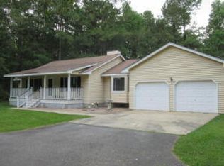 302 Summerset Ln, Summerville, SC 29483