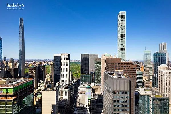 Rented by Sotheby's International Realty | media 26