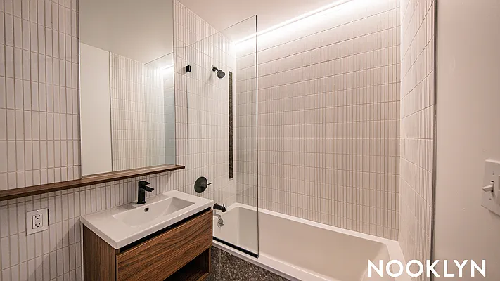 Rented by Nooklyn NYC LLC | media 23