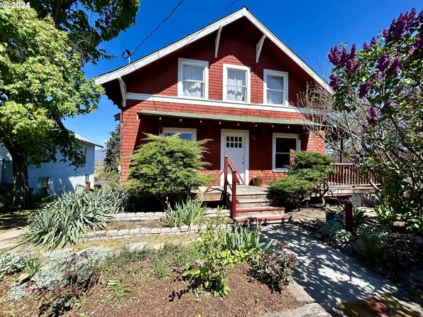 827 E 7th St, The Dalles, OR 97058