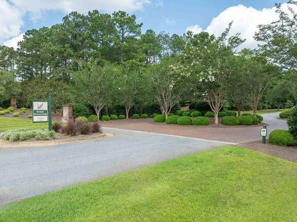 124 Byron Ridge Dr, Albany, GA 31721