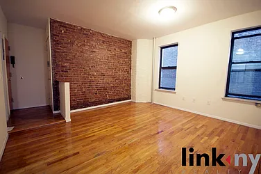 Rented by Link NY Realty