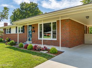 8002 Woodfern Way, Louisville, KY 40291