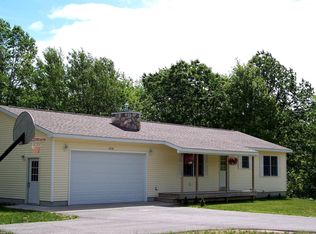 4150 S Lake Leelanau Dr, Lake Leelanau, MI 49653