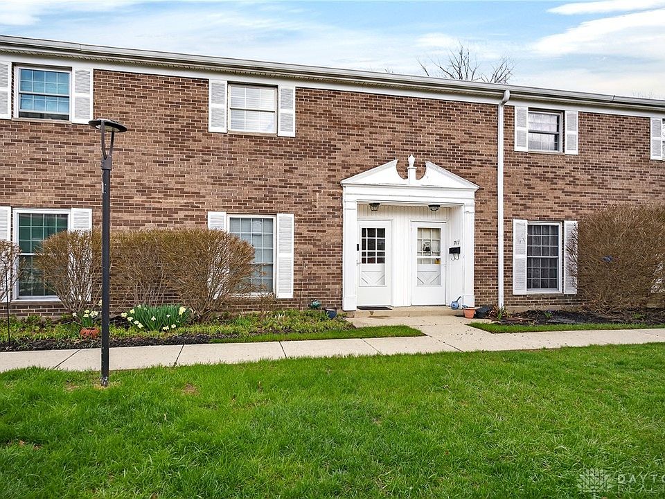 1st image of 719 Clareridge Ln