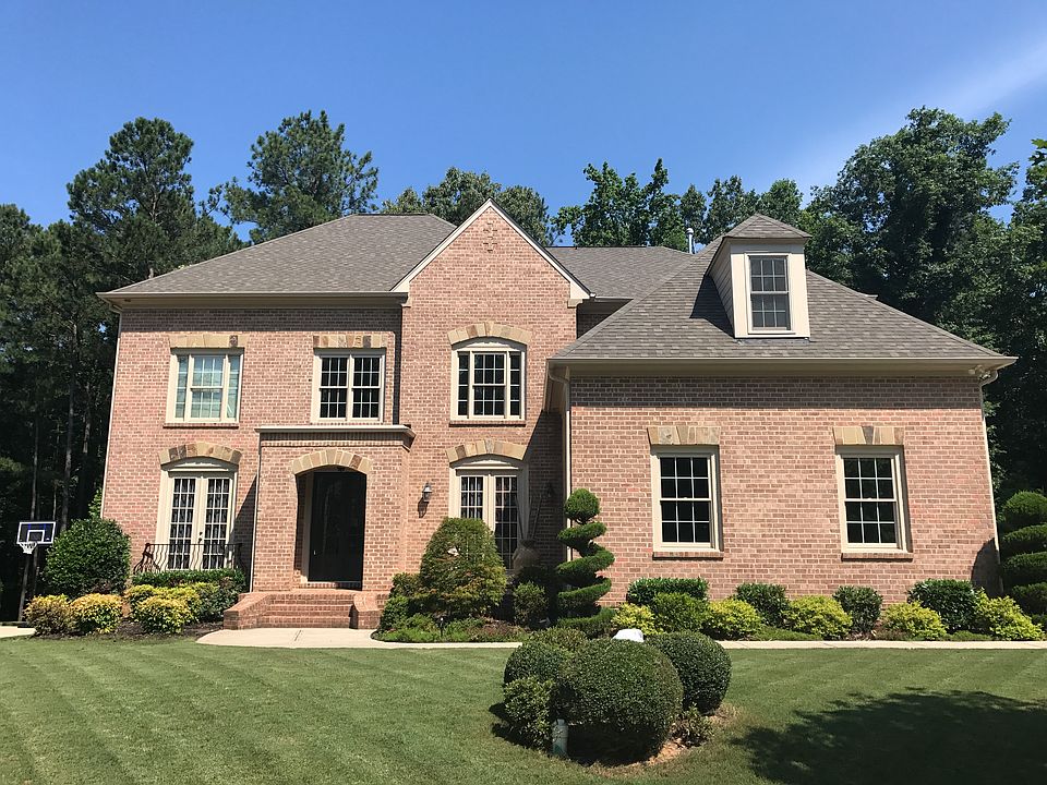 2nd image of 140 Aspenridge Dr