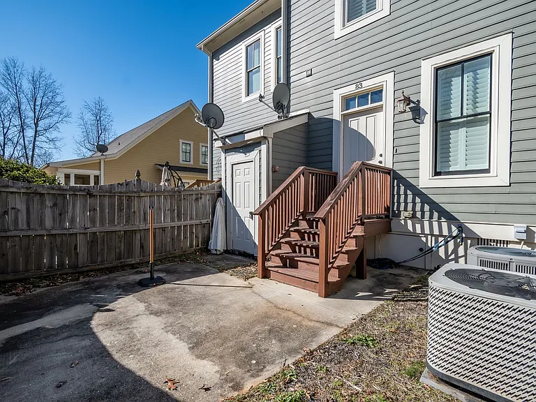 83 Charter Oak Dr — Photo 38