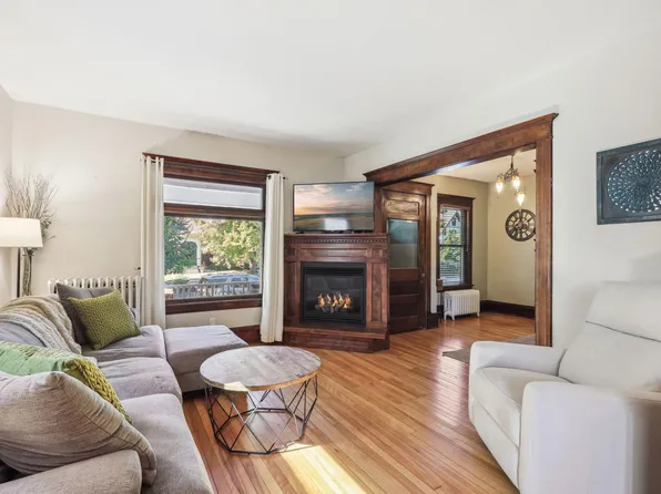 3317 Dupont Ave S, Minneapolis, MN 55408