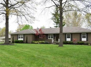 10327 Sagamore Ln, Leawood, KS 66206