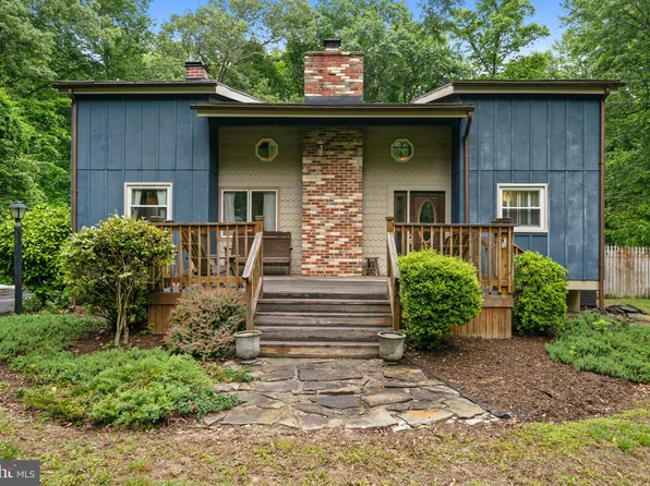 4316 Columbia Park Rd, Pomfret, MD 20675