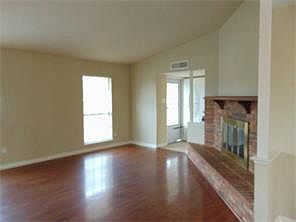 4th image of 9009 Millwood Dr