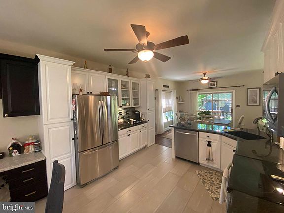 5th image of 22379 Holly Oak Ln