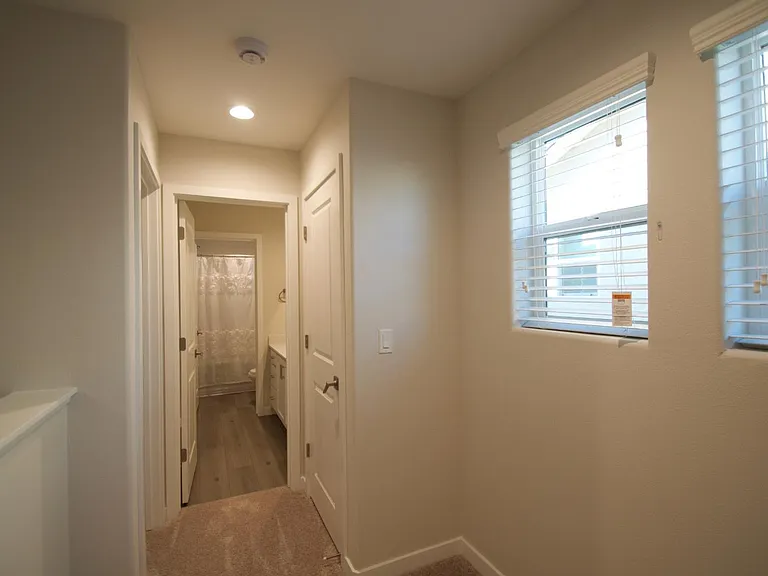 4154 Constance Rd — Photo 6