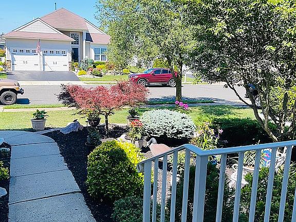 3rd image of 45 Verona Dr