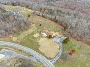 2999 Sulphur Springs Rd, Clarksville, TN 37043