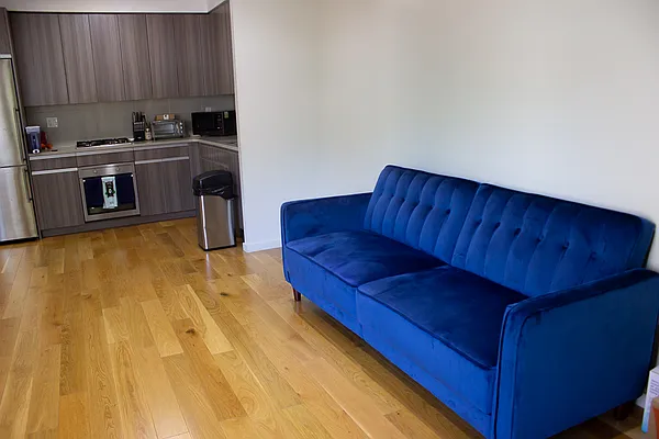 Rented by Thomas Brown, LREB | media 18