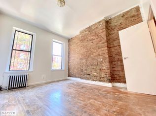 147 Franklin St #1, Brooklyn, NY 11222