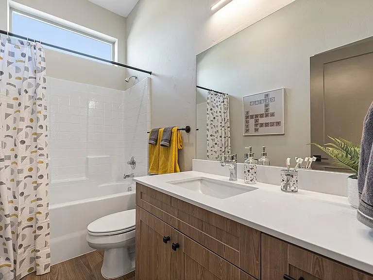 Secondary Bath