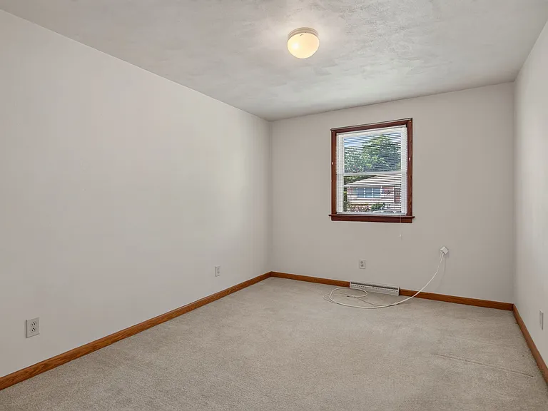 1020 Miles Standish Rd — Photo 20