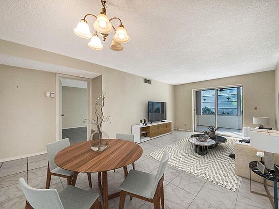 2nd image of 330 NE 26th Ave APT 205
