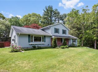 18 Saratoga Ave, Westerly, RI 02891