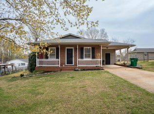 229 Ranier Dr, Inman, SC 29349