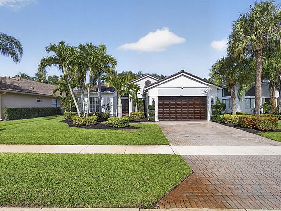 3rd image of 4293 Mariners Cove Drive