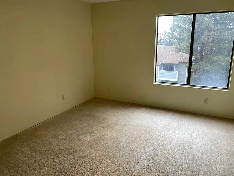 29599 Vanderbilt St — Photo 13