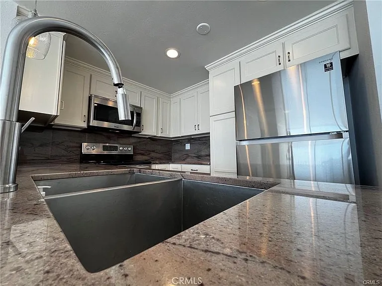 700 E Ocean Blvd #2605 — Photo 7