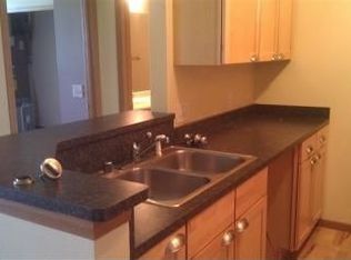 6402 Milwaukee St UNIT 203, Madison, WI 53718