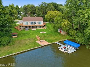 4499 5th St, Columbiaville, MI 48421