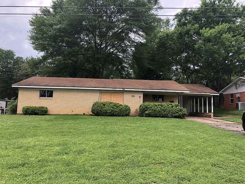 1st image of 2334 Jacksonville Dr