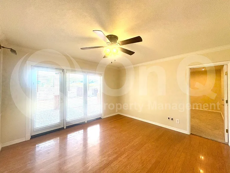 3421 E Camelback Rd — Photo 16
