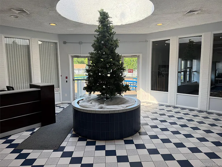 5 Laramie Ct #5 — Photo 38