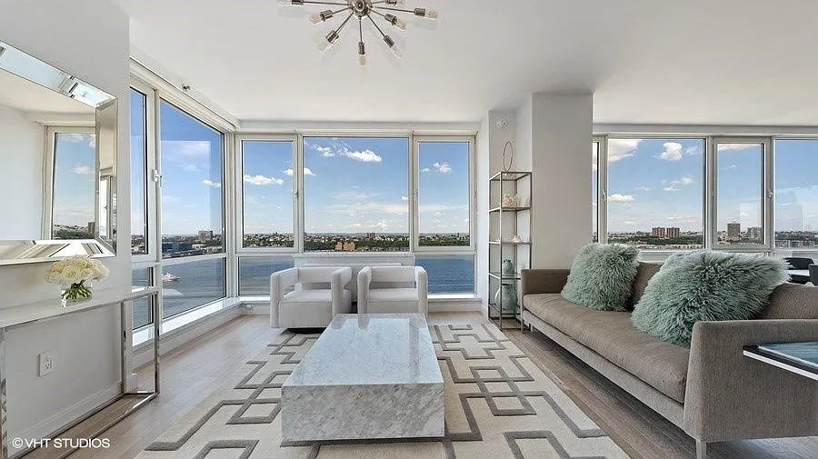 635 West 42nd Street — Photo 1