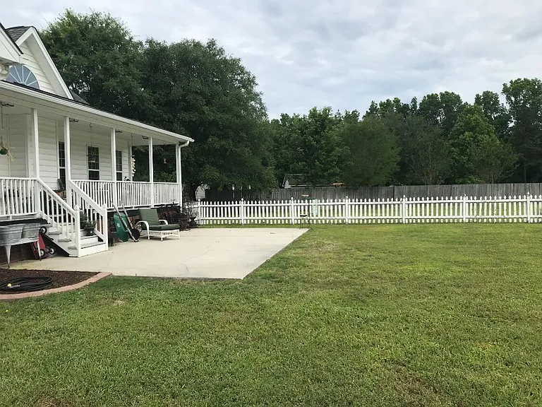 141 Travis Hill Rd — Photo 2