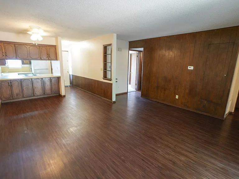 2275-2283 Donna Dr — Photo 5
