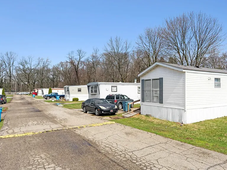 1318 Zilke Rd #RB16 — Photo 14
