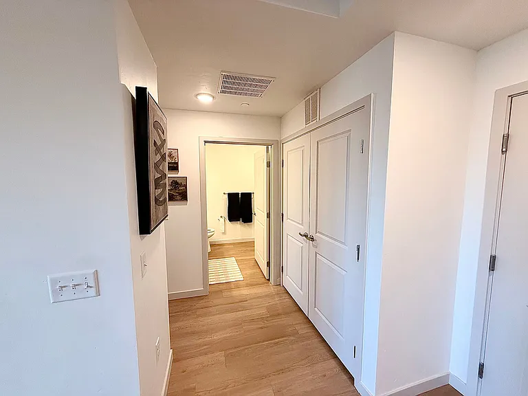 The Station Apartments at Gateway — Photo 49