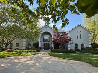 2481 Oak Tree Cir, Winamac, IN 46996