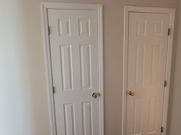 5th image of 1026 Sinclair Ave