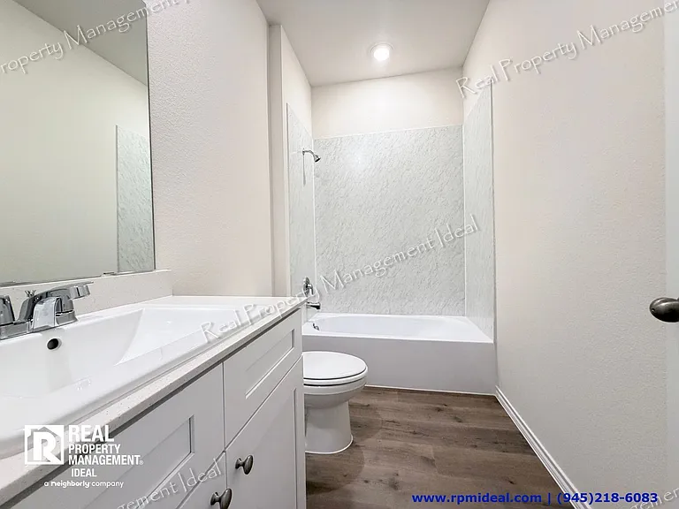 617 Edge Hill Ln — Photo 12