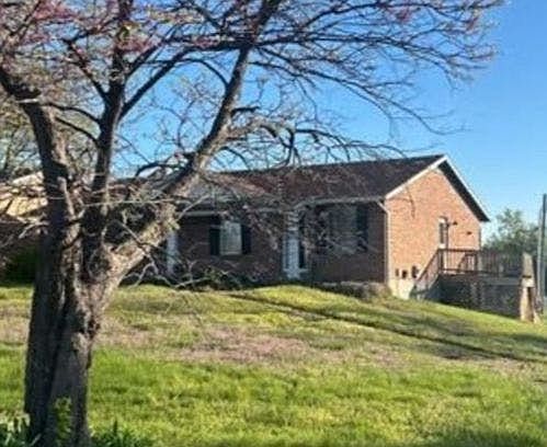 2nd image of 293 Grover Rd