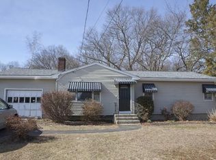 762 S Main St, Bellingham, MA 02019