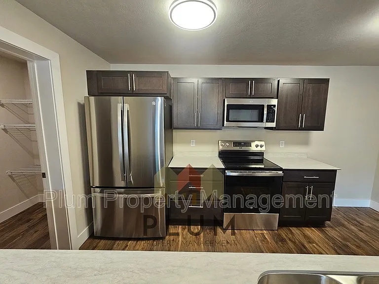 425 Michigan Ave #207 — Photo 12