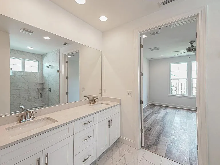 22 Roundwood Dr #294 — Photo 6