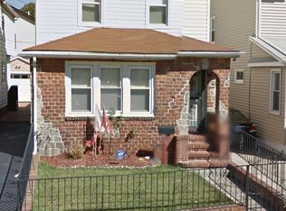 210-14 94th Ave, Jamaica, NY 11428