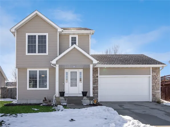 205 Tailfeather Dr NW, Bondurant, IA 50035